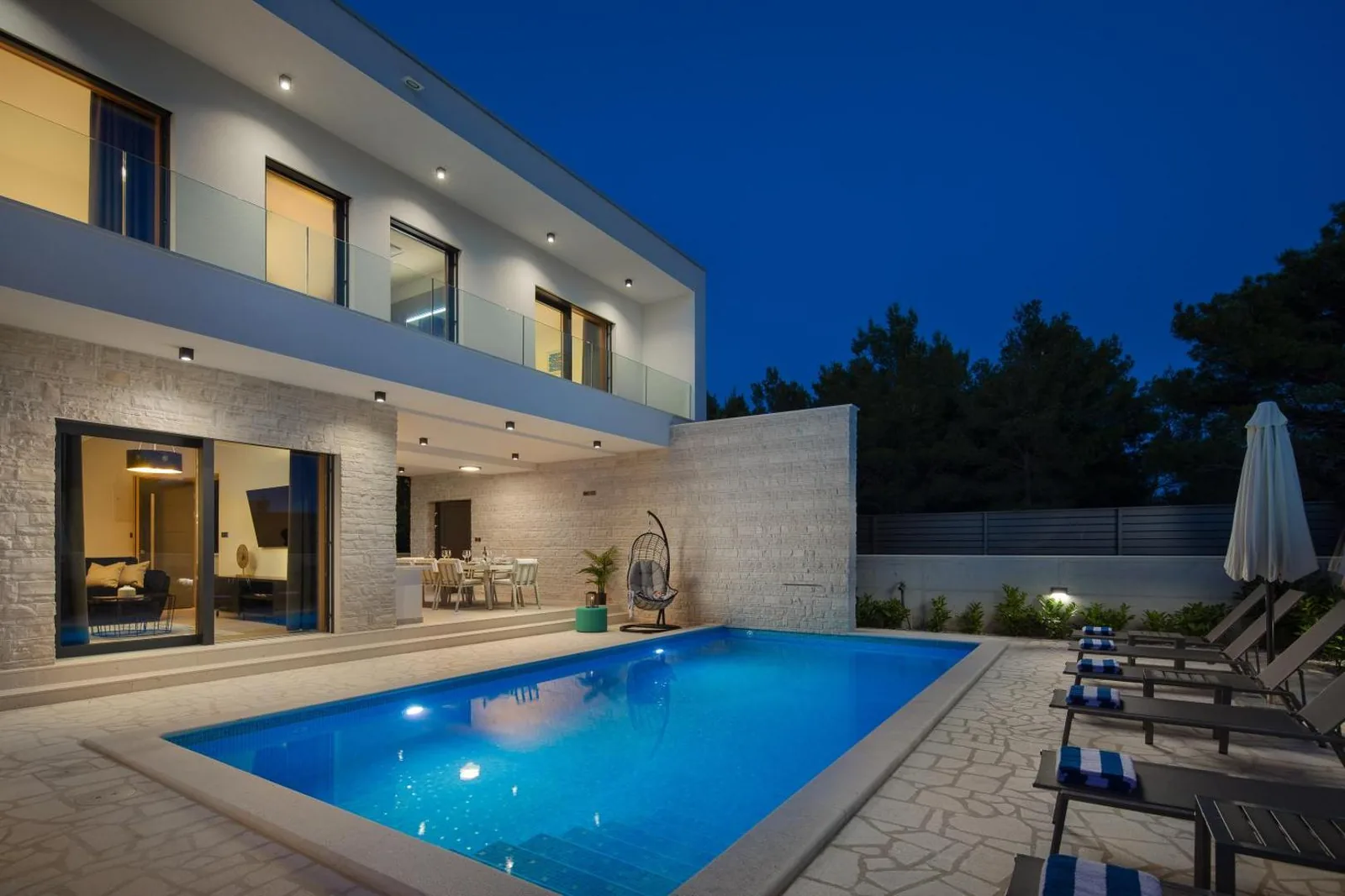 Villa Dm, Aufnahme 4